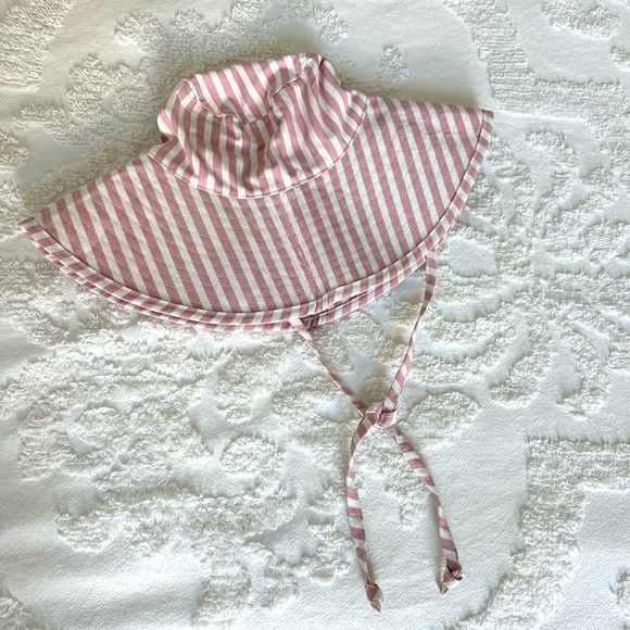 Business & Pleasure Wide Brim Beach Hat in Pink Stripe - Picture 7 of 7